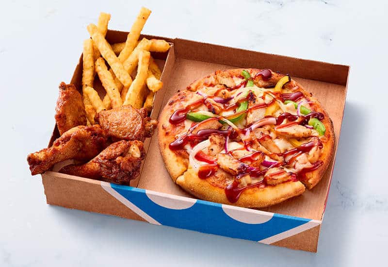 Mini Pizza BBQ Chicken + 2 accompagnements